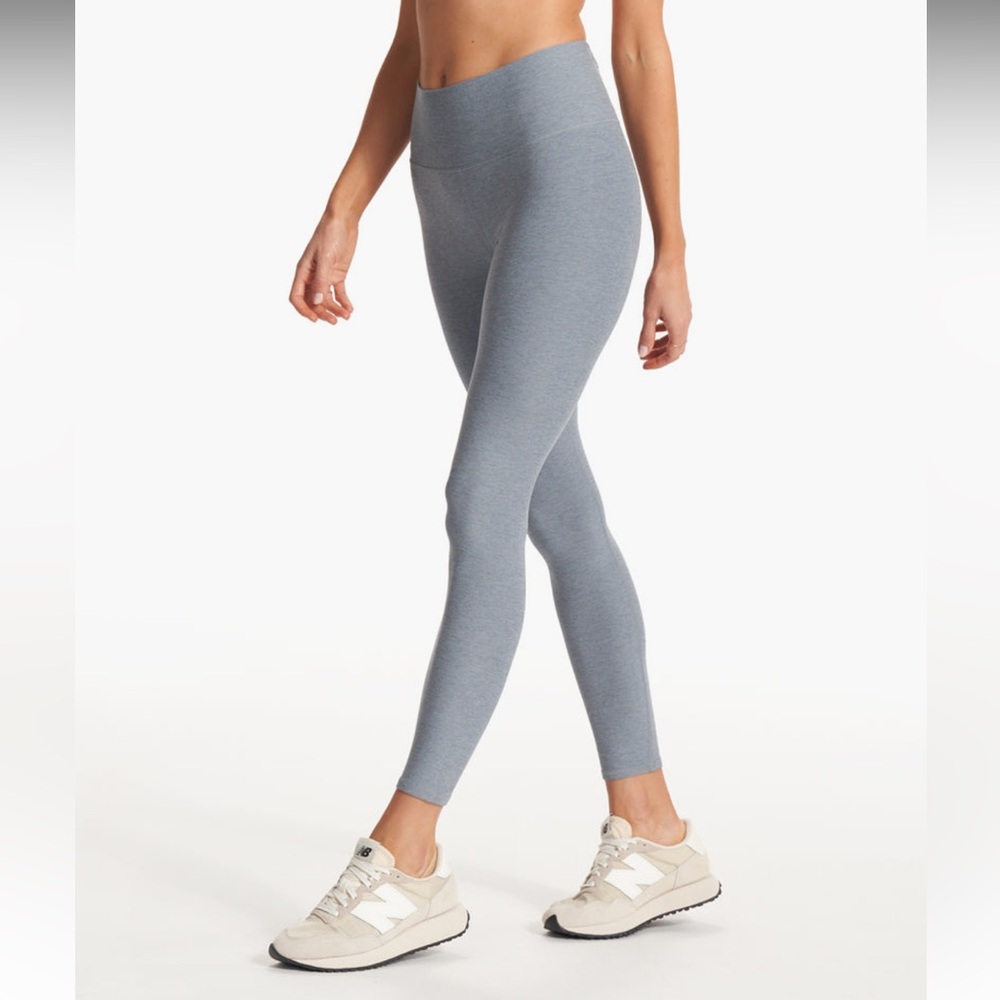 NWT Vuori Clean Elevation Legging Size Small Flint Heather